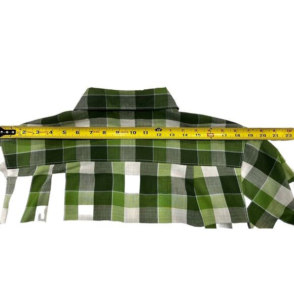NorthFace Men’s Large Green Checkered Casual Button Short Sleeve Shirt - Picture 9 of 13